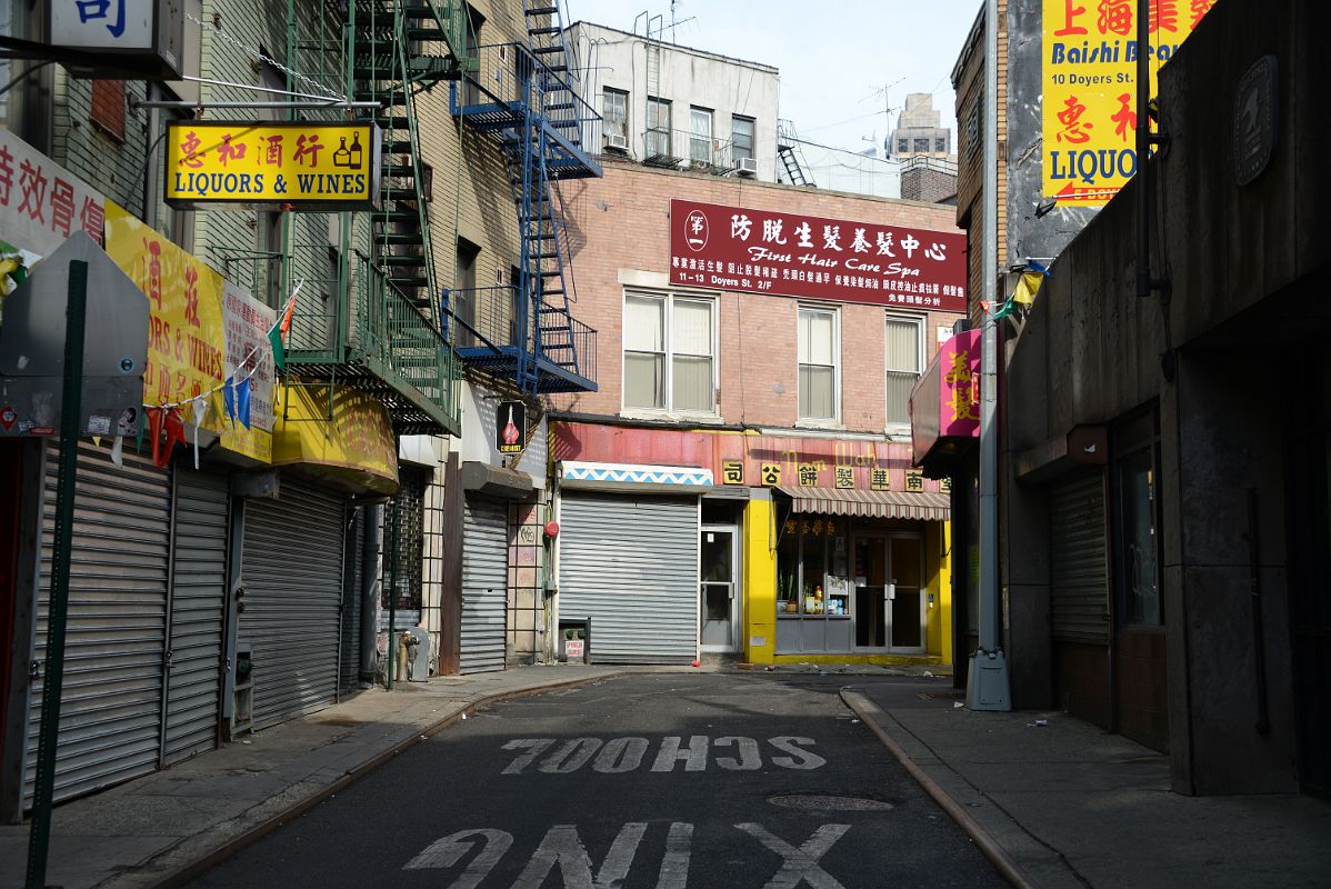 07-1 Doyers Street Is One Block in Length With A Sharp Bend In The Middle In The Heart Of Chinatown New York City